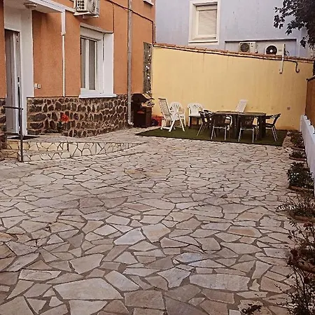 Maison * Vias