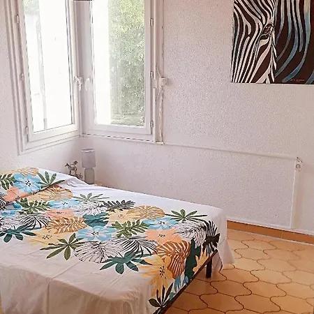 Maison *