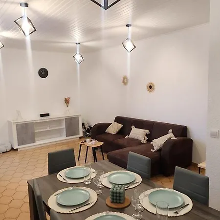Maison Vias